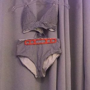 Two pice bikini from H&M black and white stripes crossed back